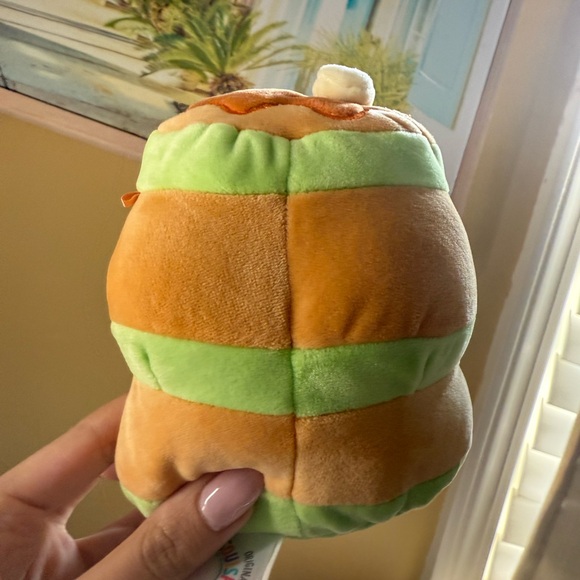 Squishmallow pancake 5 inch - Picture 2 of 3
